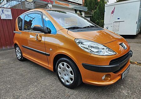 Peugeot 1007 Premium 1 Hand-AHZV-
