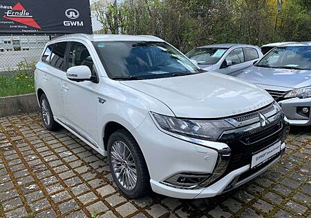 Mitsubishi Outlander Plug-in Hybrid PLUS FA-Paket 2.4 4WD
