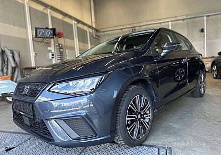 Seat Ibiza 1,0TSI Style PDC vo/hi 16´´ SHZ Climatr.