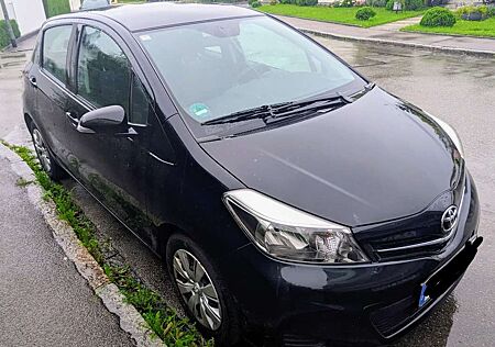 Toyota Yaris 1.33 VVT-i Life