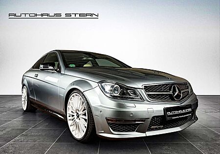 Mercedes-Benz C 250 Coupe*C63 OPTIK*BI-XENON*H&R*EINZELSTÜCK*