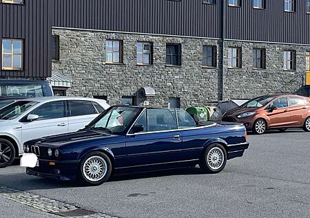 BMW 325i 325