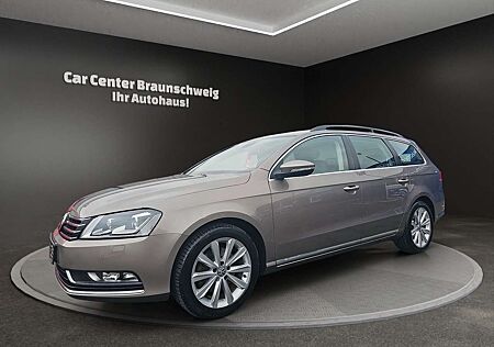 VW Passat Variant Volkswagen 2.0 TDI Highline+4Motion+AHK+Xeno