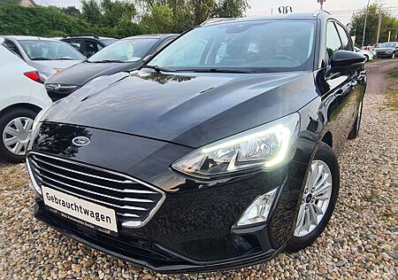 Ford Focus gebraucht kaufen Ford Focus Turnier ECOBOOST TOP AUSSTATT./TOP ZUSTAND