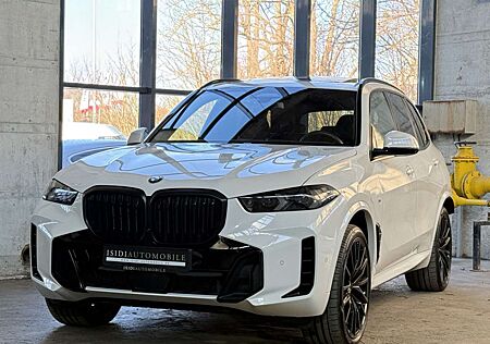 BMW X5 xDrive40i M-Sport IconicGlow Pano Massage ACC