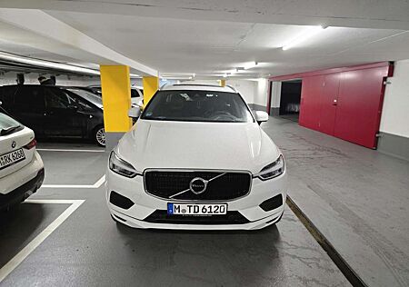 Volvo XC 60 XC60 Momentum AWD