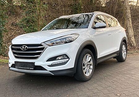 Hyundai Tucson 1,6 Turbo 177PS 1Hand Unfallfrei Scheckh.