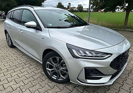 Ford Focus 1,5 EcoBlue ST-Line X Turnier Aut. ACC LED