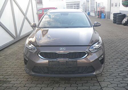 Kia XCeed Ceed SW / cee'd SW Vision