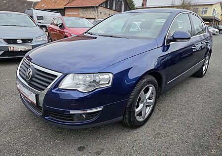 VW Passat Volkswagen Lim.Comfortline Bi-Xenon SHZ AHK PDZ Temp