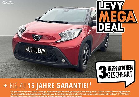 Toyota Aygo 1.0 Teamplayer AUT+Kamera+ACC+Navi+SHZ+PDC