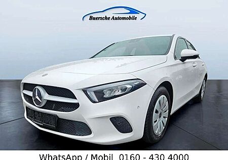 Mercedes-Benz A 180 A -Klasse d Automatik Navi W177 MBUX