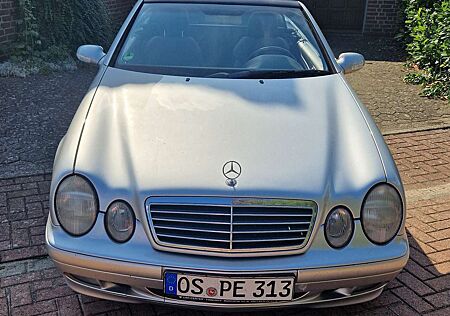 Mercedes-Benz 208 CLK 208