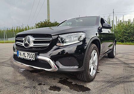 Mercedes-Benz GLC 350 e 4Matic (253.954) / DISTRONIC / PANORAMA