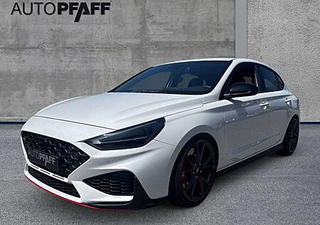 Hyundai i30 Fastback N Performance 8-DCT (280 PS)