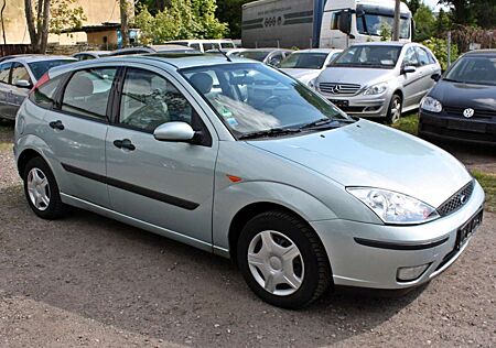 Ford Focus 1.6 Trend / 1.Hand/ TÜV/AU 04/2026