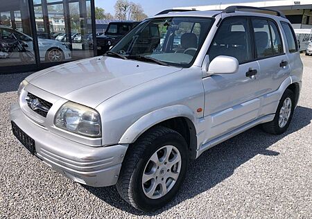 Suzuki Grand Vitara V6-2.5 4x4 AHK*KLIMA*3.Hand*