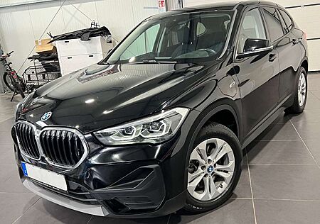 BMW X1 xDrive 25 e Automatik **Navi*LED*SHZ*Temp**
