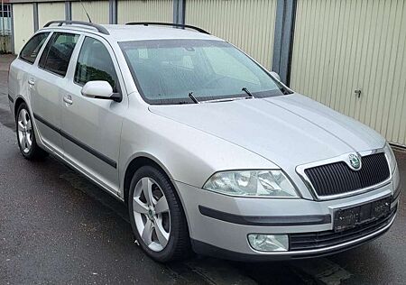 Skoda Octavia Combi 2.0 TDI DPF Elegance
