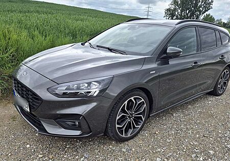 Ford Focus Turnier 1.5 EcoBoost Start-Stopp-System Aut. ST-LI