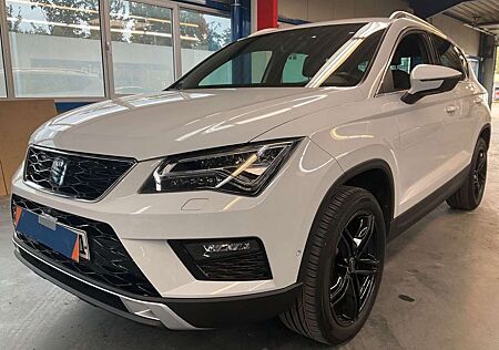 Seat Ateca XCELLENCE 4DRIVE NAVI SHZ PDC AHK ACC 1HD