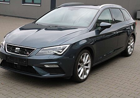 Seat Leon 1.5 ST FR Navi/LEDER/Panorama/LED/AHK/SHZ/PDC/ACC