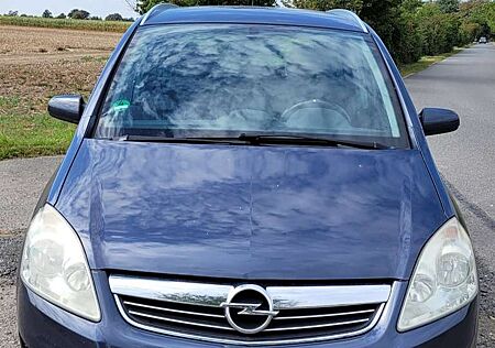 Opel Zafira 1.6 Edition