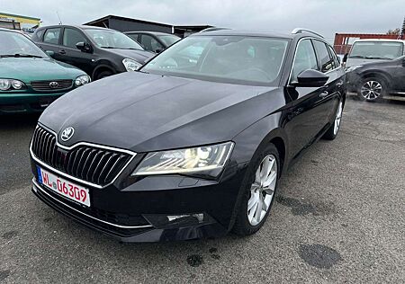 Skoda Superb Combi Style *1.Hand*EURO6*Keyless-Go*NAVI