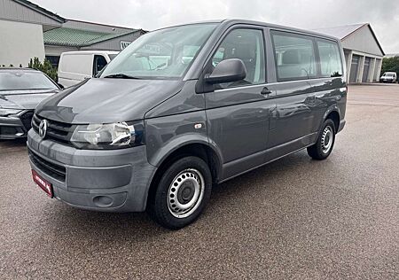 VW T5 Transporter Volkswagen Kombi