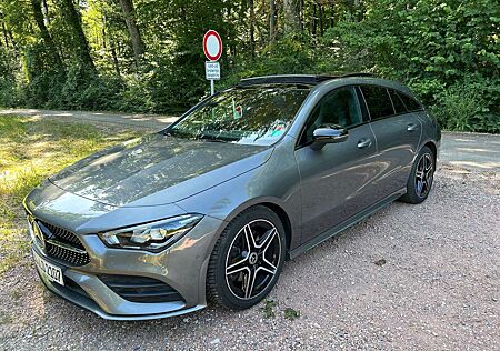 Mercedes-Benz CLA 200 CLA Shooting Brake AMG Line