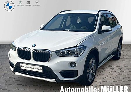 BMW X1 i Sport Line HUD AHK-abnehmbar Navi LED Mehrzonenk