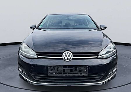 VW Golf Volkswagen Highline