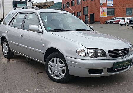 Toyota Corolla 1.4 linea terra Combi*SCHECKHEFT*TÜV