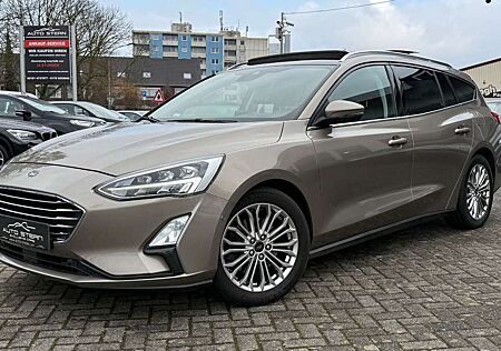 Ford Focus 1.0 Turnier Titanium NAVI LED PANO HUD