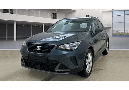 Seat Arona FR 1.0 TSI LED Allwetterreifen Navi Kamera