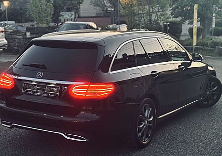 Mercedes-Benz C 250 BlueTEC 2016 360 kamera