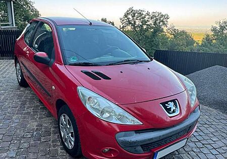 Peugeot 206 + 3-Türer ! 120.000 km ! 1 Jahr TÜV !