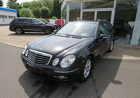 Mercedes-Benz E 220 T CDI (211.208) / nur an Händler!