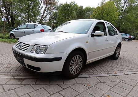 VW Bora Volkswagen 2.0 Autom. SD el. FH!TÜV= NEU VB