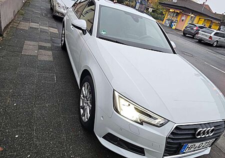 Audi A4 Avant 2.0 TDI S tronic design