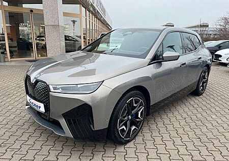 BMW iX 40 xDrive Sport