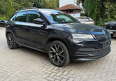 Skoda Karoq 2.0 TDI DSG Sportline 4x4 LED+PANO+KAM+AHK
