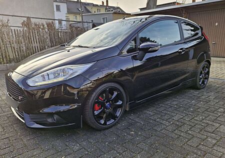 Ford Fiesta 3-Türer 1.6 EcoBoost mit Leder-Sport-Paket ST