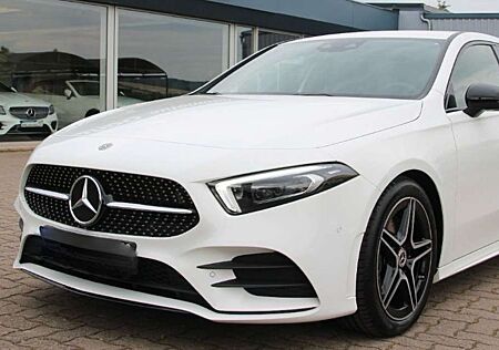 Mercedes-Benz A 220 AMG Paket/ Night Paket