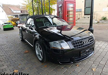 Audi TT 3.2 V6 Quattro Roadster 1. Serie 6 Zylinder