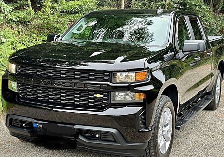 Chevrolet Silverado 1500 Custom