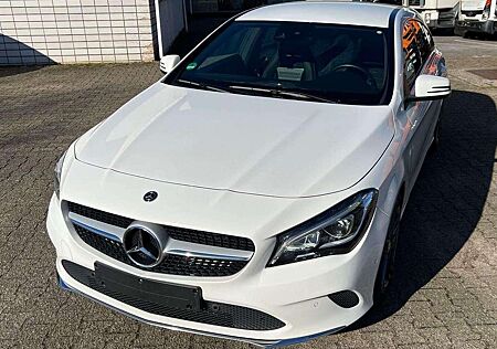 Mercedes-Benz CLA 220 1 Jahr Garantie,