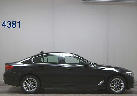 BMW 520 dA Navi LED LC+ HuD StandHzg Display-Key