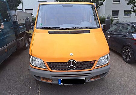 Mercedes-Benz Sprinter 211 CDI (901.6/902.621/22)