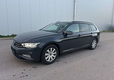 VW Passat Variant Volkswagen *SHZ*NAVI*150PS*2,0 TDI*DSG